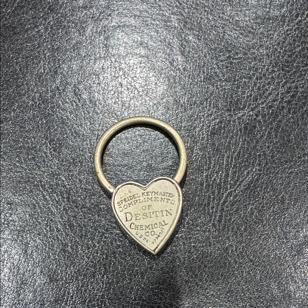Speidel Heart-Shaped Key Holder in Silver Tone